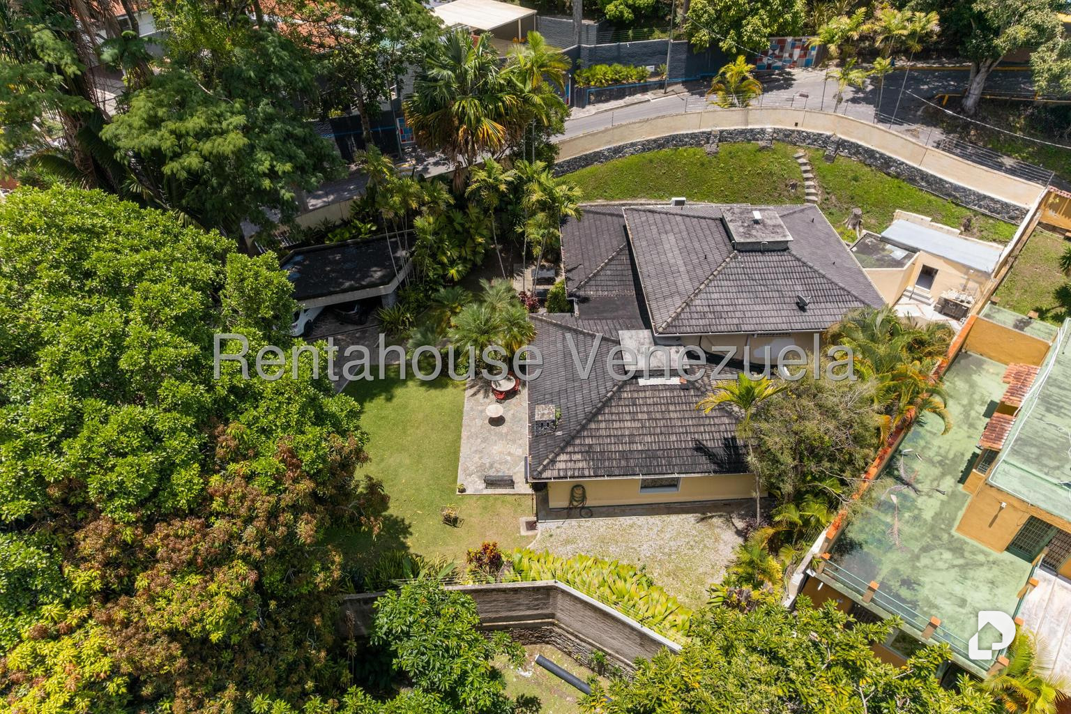 Casa en Los Geranios, Caracas – 7
