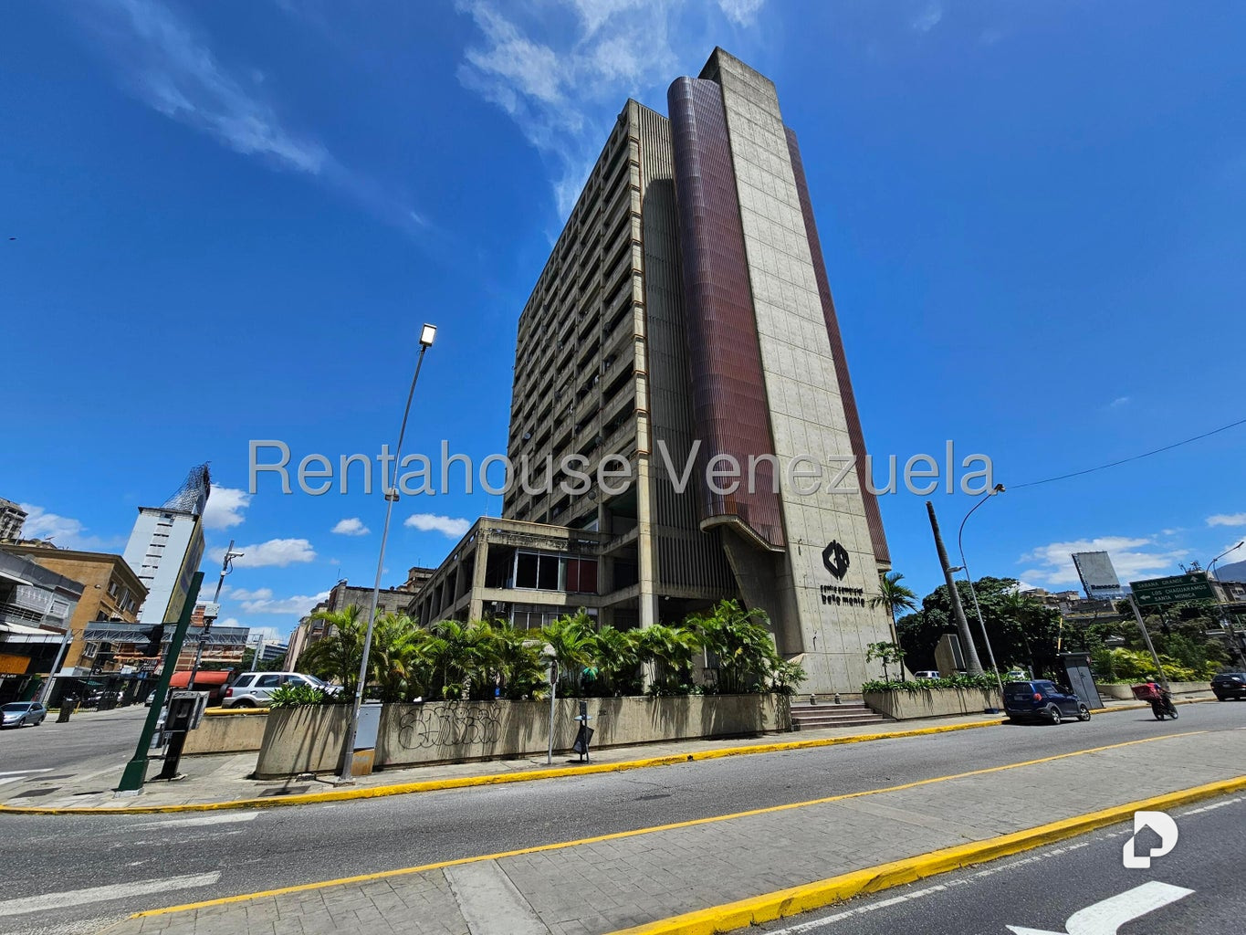 Oficina en Bello Monte, Caracas – 3