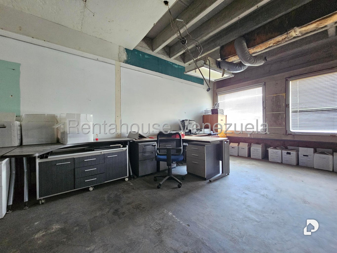 Oficina en Bello Monte, Caracas – 17