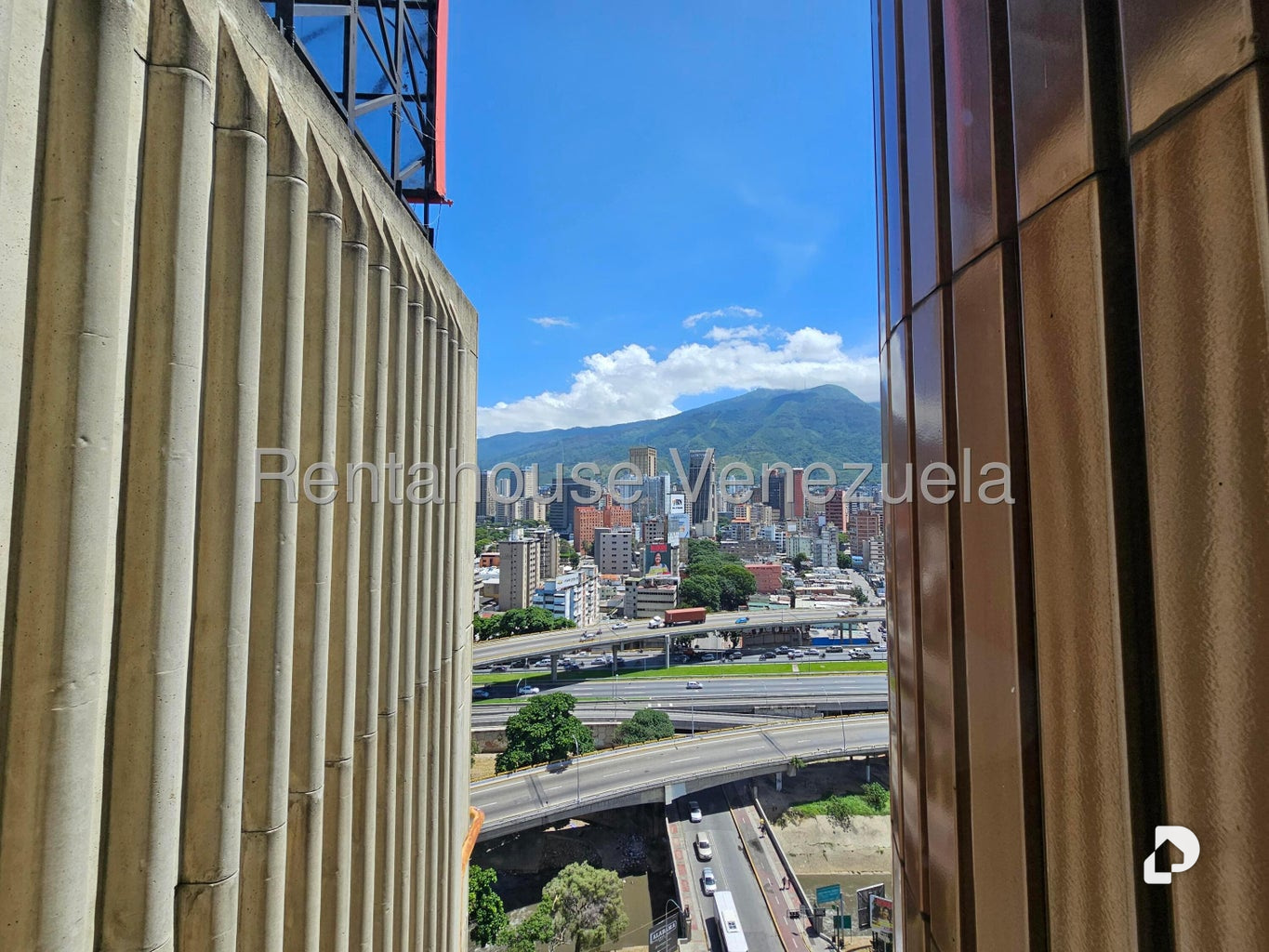 Oficina en Bello Monte, Caracas – 7