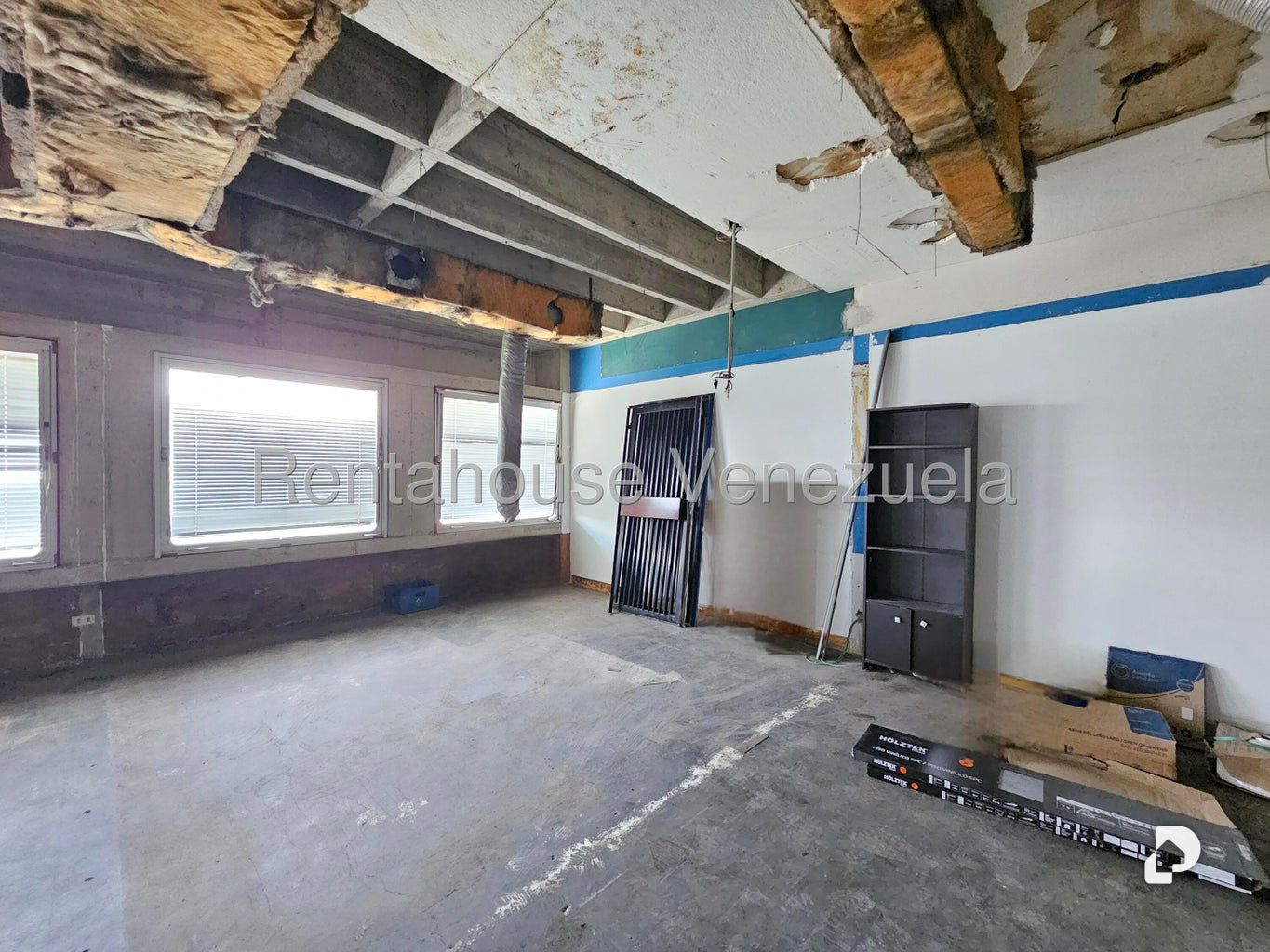 Oficina en Bello Monte, Caracas – 12