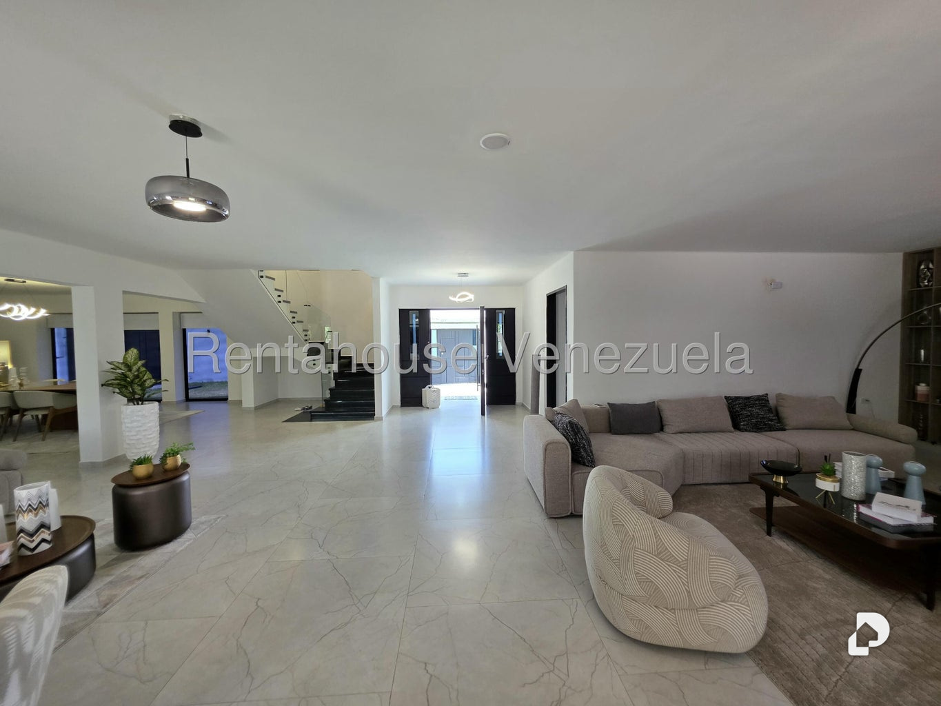 Casa en Los Naranjos (del Cafetal), Caracas – 9