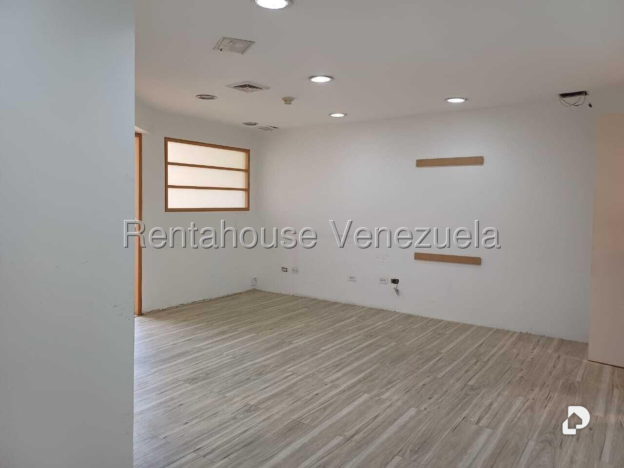 Local comercial en Las Mercedes, Caracas – 10