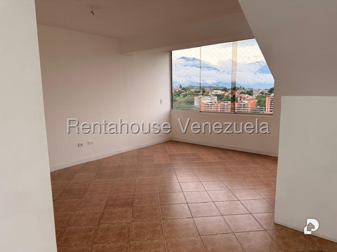 Penthouse en Las Esmeraldas, Caracas