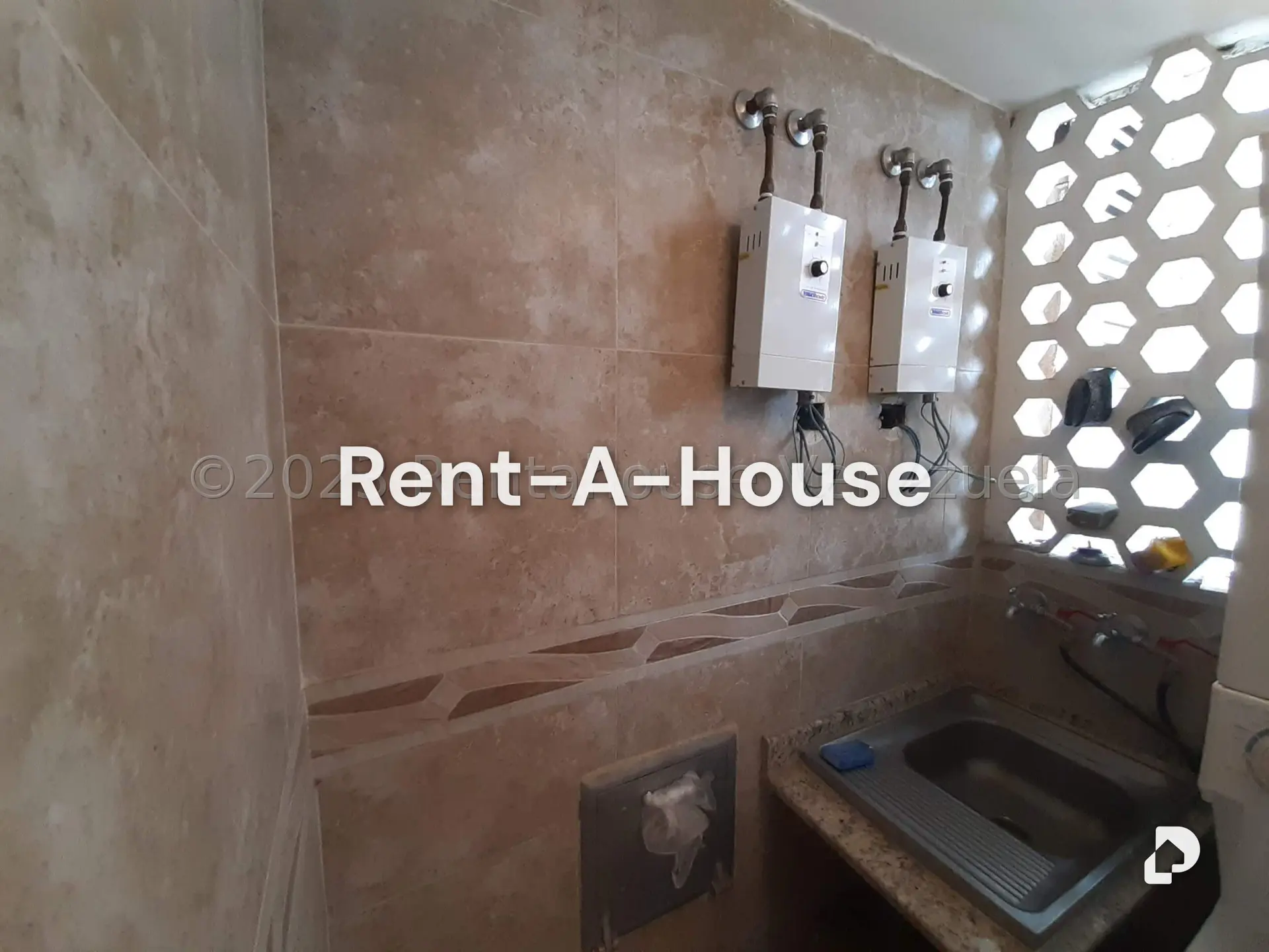 Apartamento en Colinas de La California, Caracas – 13