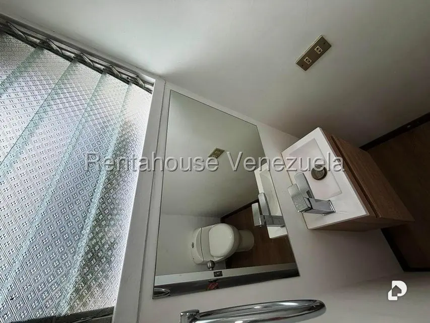 Apartamento en Los Palos Grandes, Caracas – 10