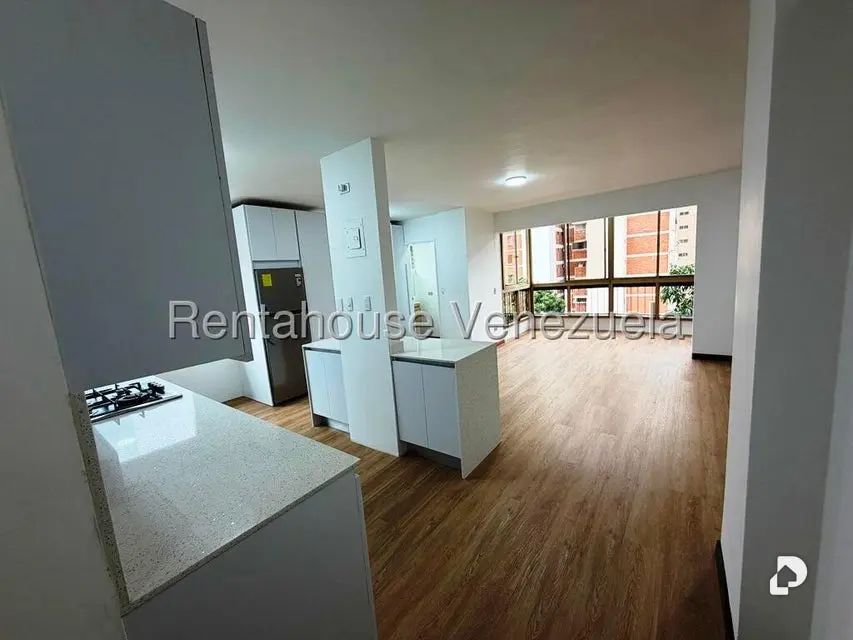 Apartamento en Los Palos Grandes, Caracas – 3
