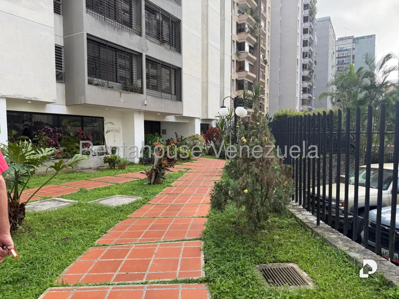 Apartamento en El Cigarral, Caracas – 2