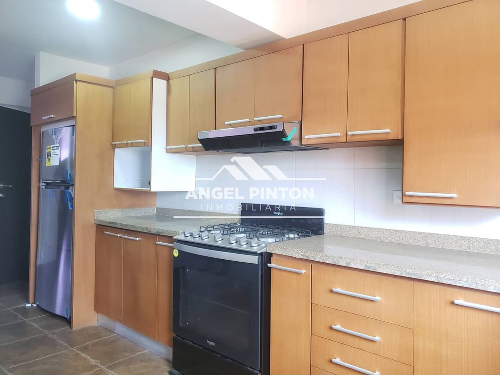 Apartamento en Don Bosco, Maracaibo - 1