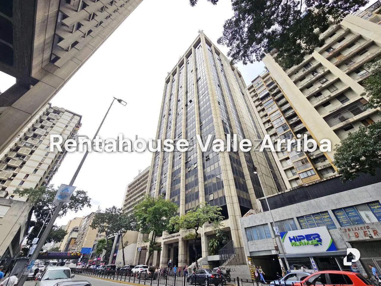 Oficina en Parroquia La Candelaria, Caracas – 1
