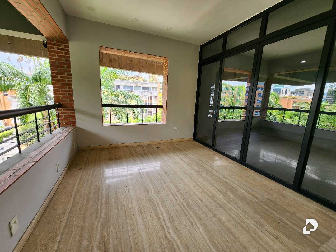Apartamento en Campo Alegre, Caracas – 21
