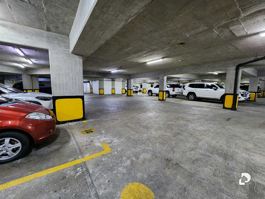 Apartamento en Campo Alegre, Caracas – 42