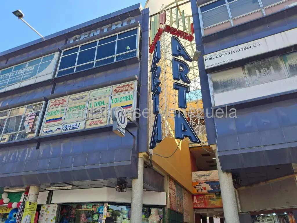 Commercial space in Chacaito, Caracas - 1