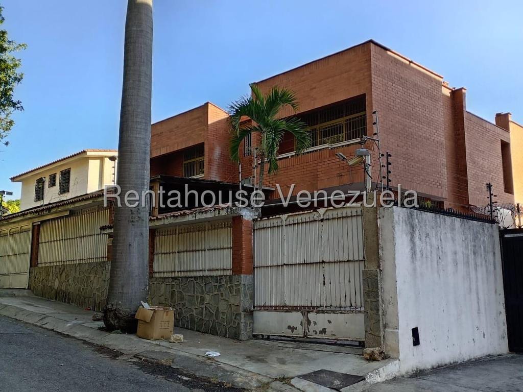 Casa en La Trinidad, Caracas - 1
