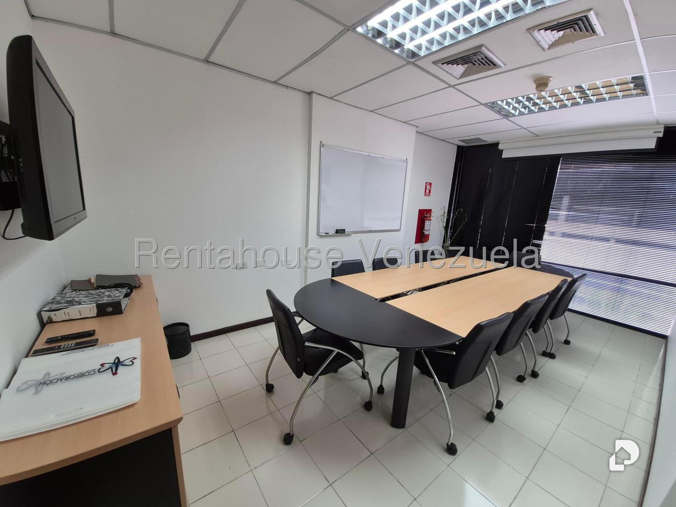 Oficina en Prados del Este, Caracas – 13