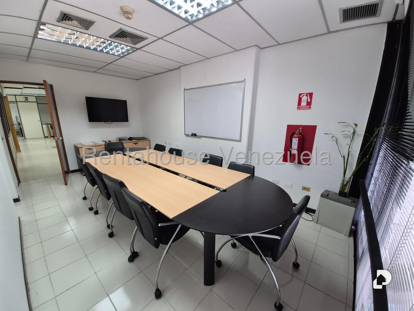 Oficina en Prados del Este, Caracas – 14
