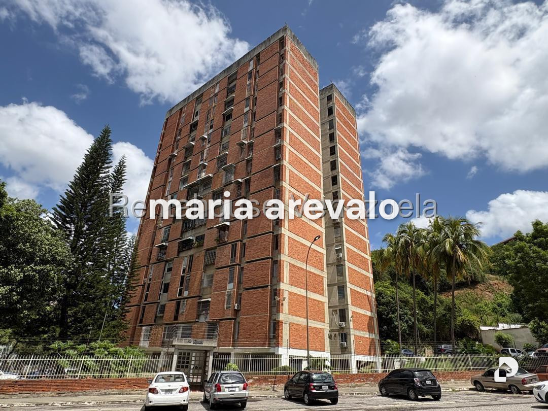 Apartment in El Cafetal, Caracas – 1