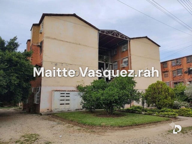 Apartment in Los Samanes, Maracay – 1