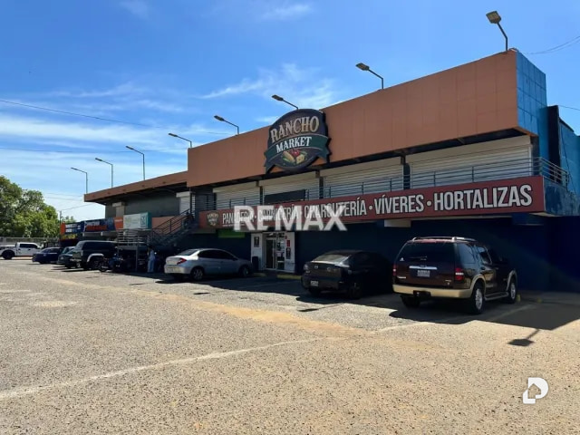 Local comercial en Av. Fuerzas Armadas, Maracaibo – 6