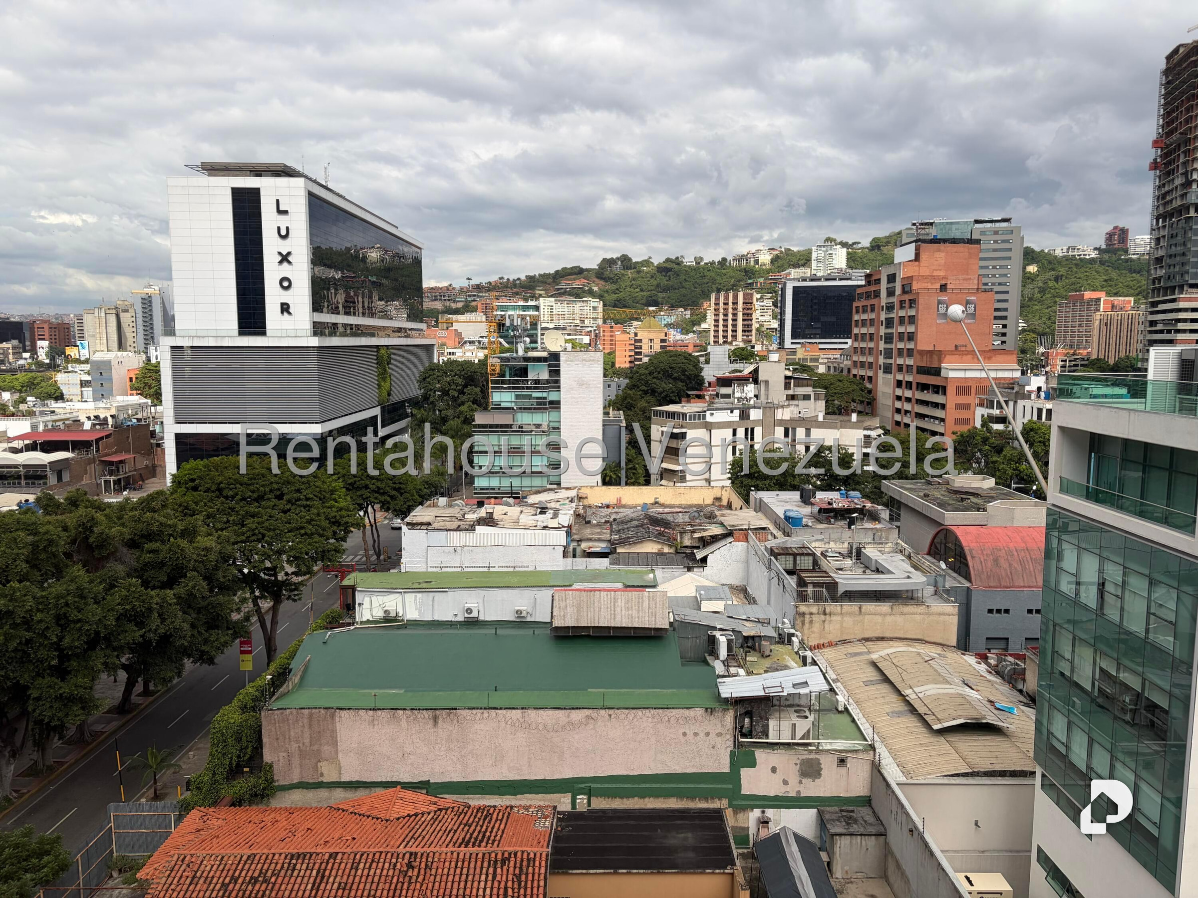 Oficina en Las Mercedes, Caracas