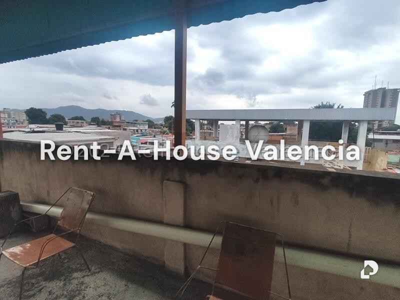 Casa en Santa Rosa, Valencia – 15