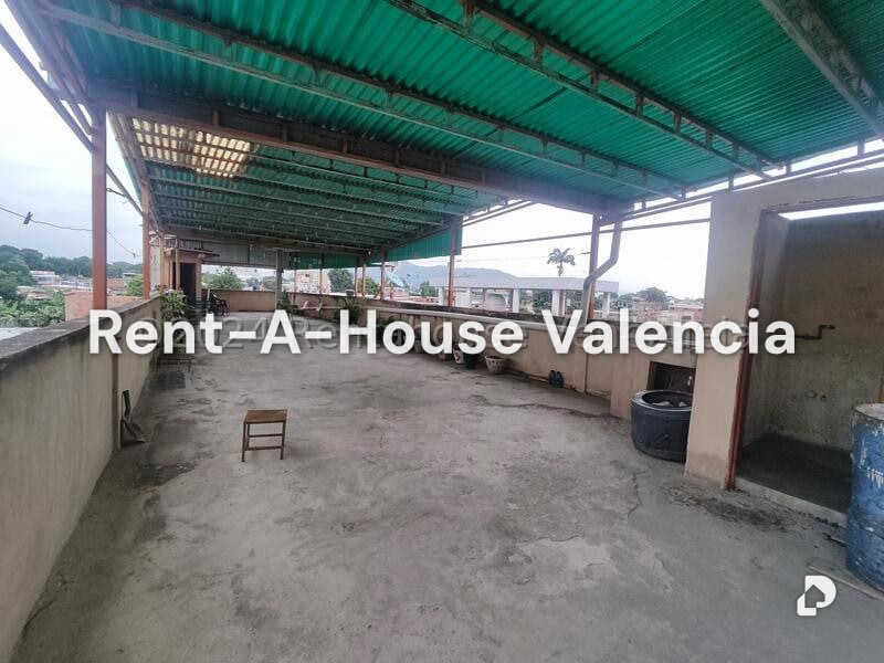 Casa en Santa Rosa, Valencia – 16