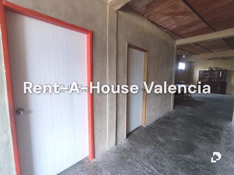 Casa en Santa Rosa, Valencia – 5