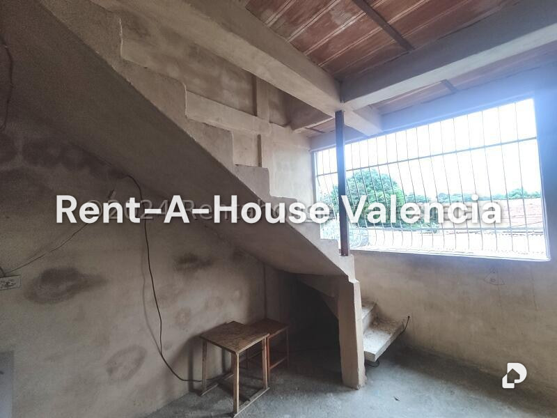 Casa en Santa Rosa, Valencia – 3