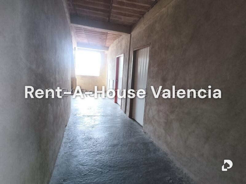 Casa en Santa Rosa, Valencia – 12