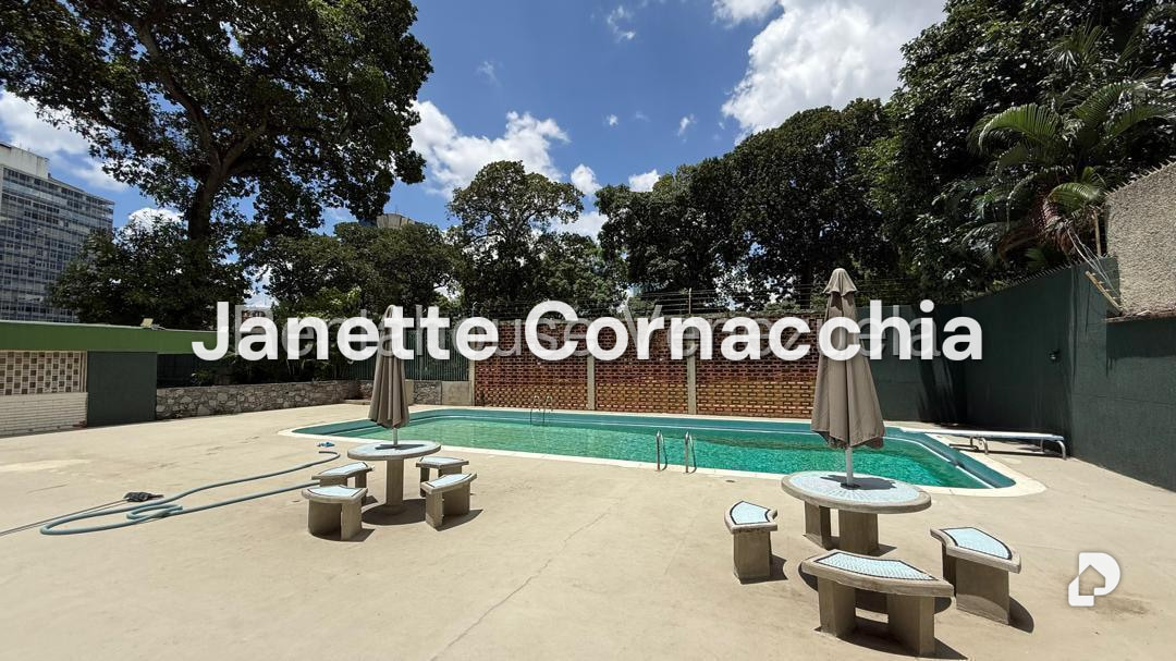 Apartamento en Campo Alegre, Caracas – 26