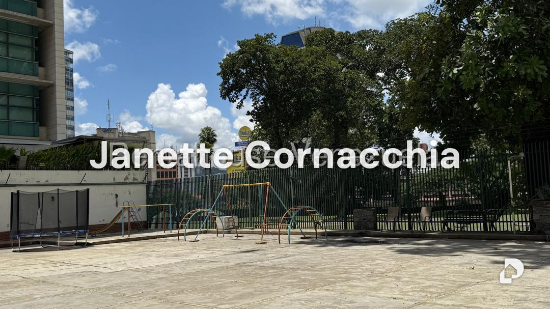 Apartamento en Campo Alegre, Caracas – 27