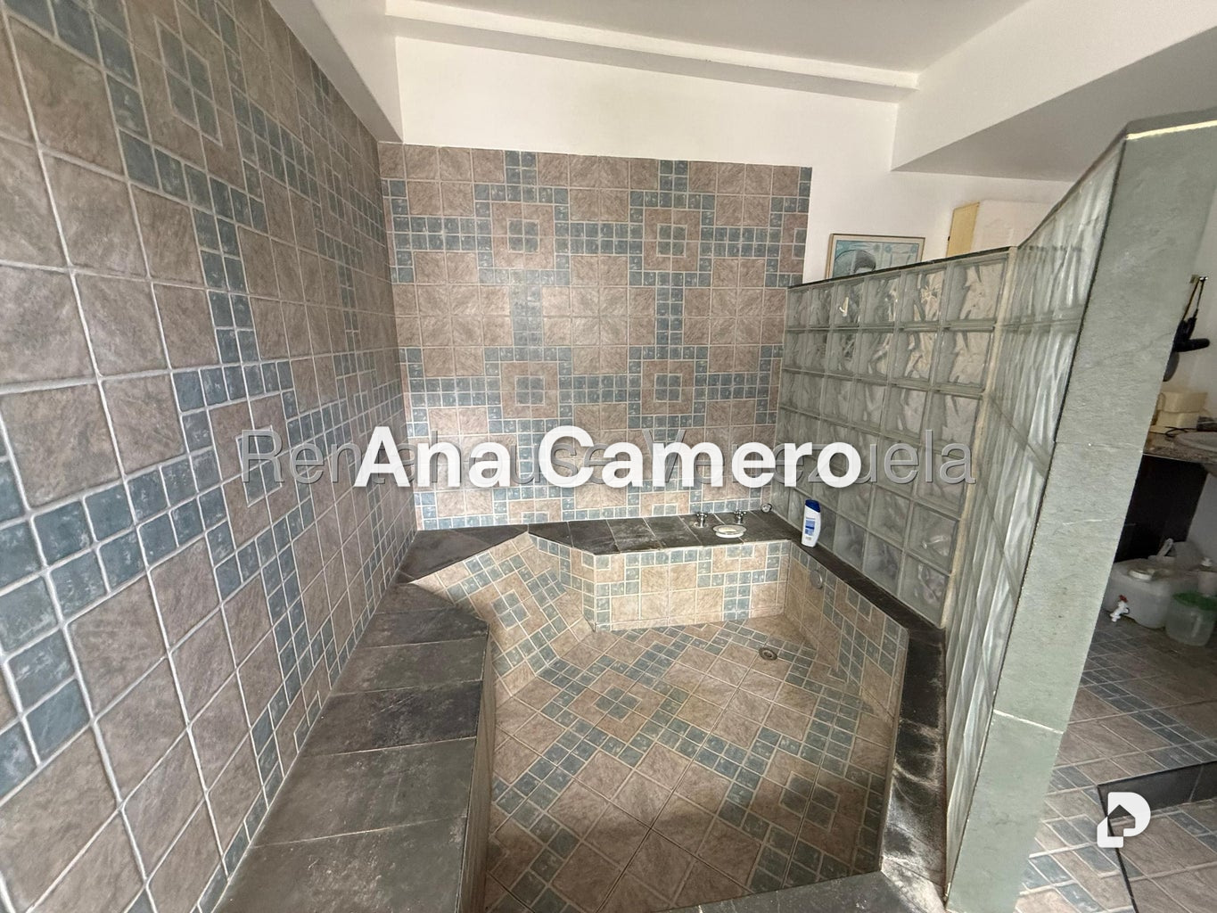 Townhouse en La Boyera, Caracas – 19