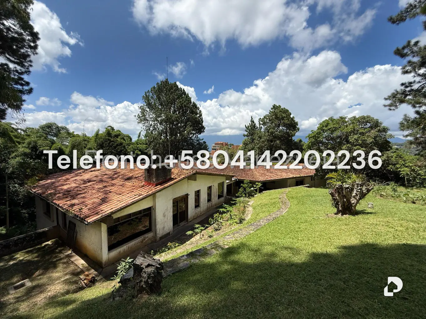 Casa en Oripoto, Caracas – 18