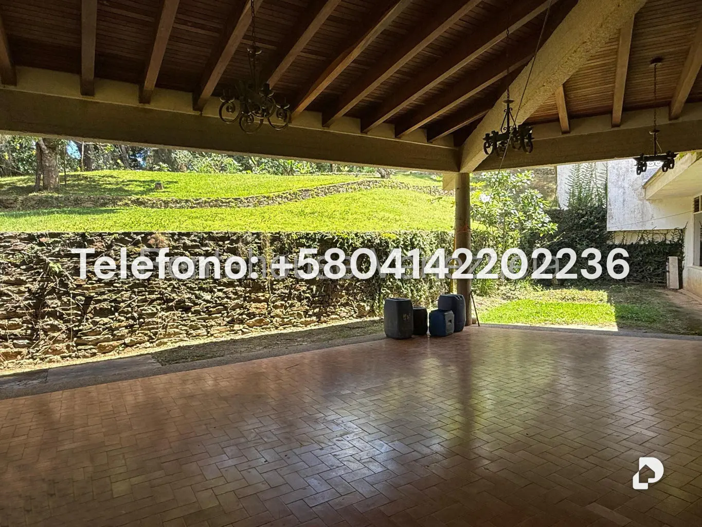 Casa en Oripoto, Caracas – 23