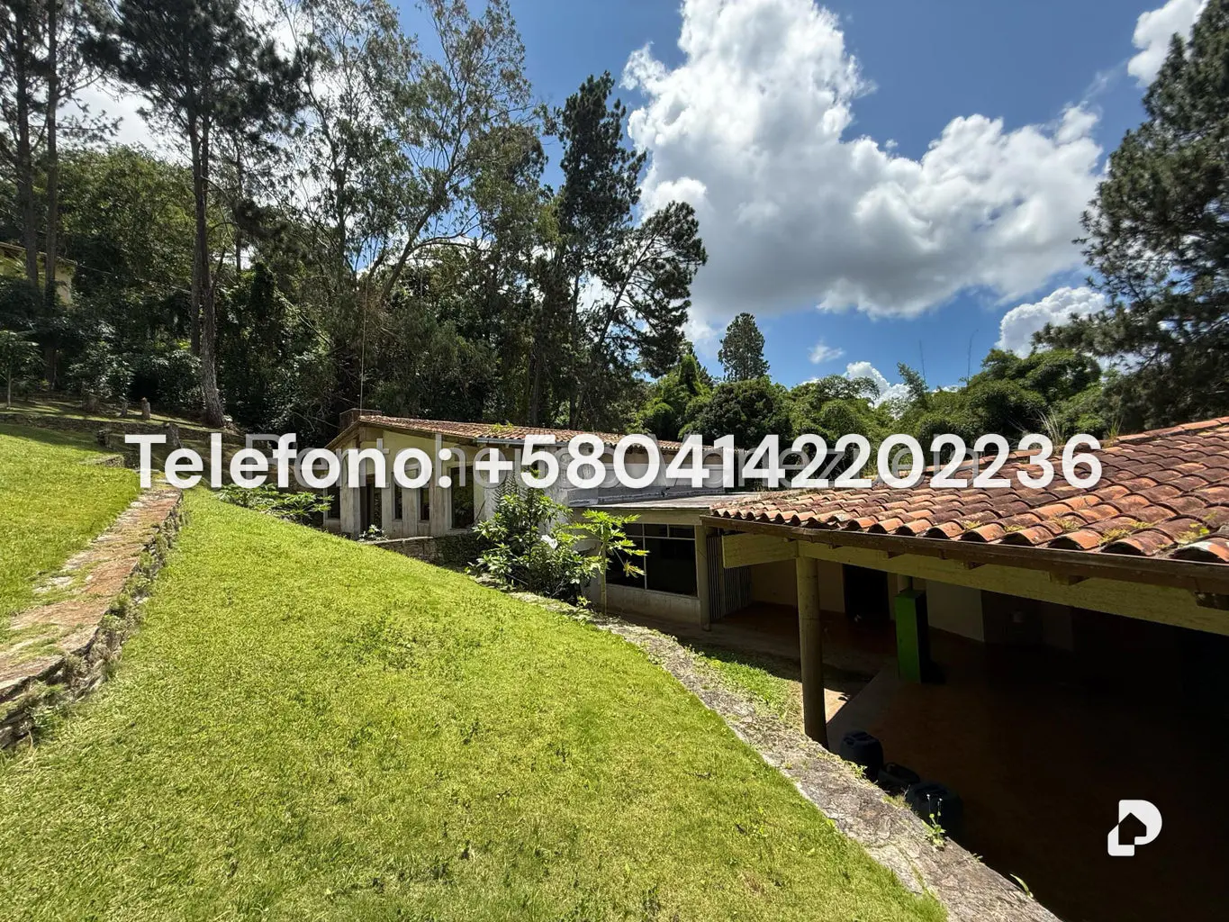 Casa en Oripoto, Caracas – 17