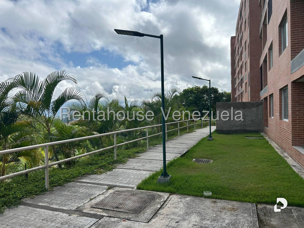 Apartamento en Los Naranjos (del Cafetal), Caracas – 31