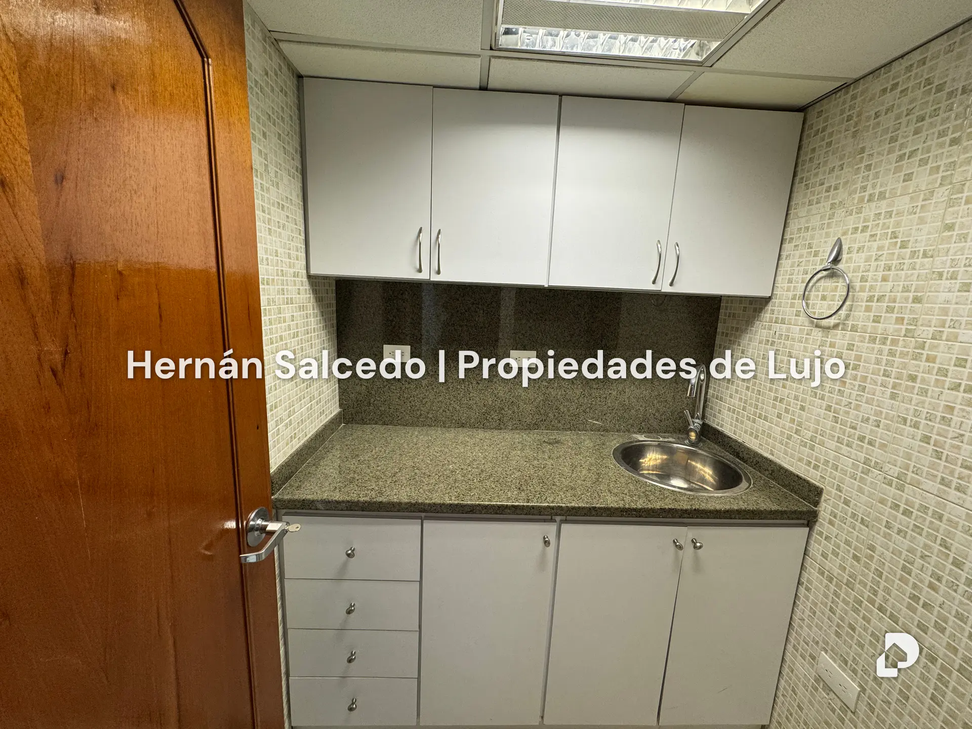 Oficina en El Hatillo, Caracas – 8