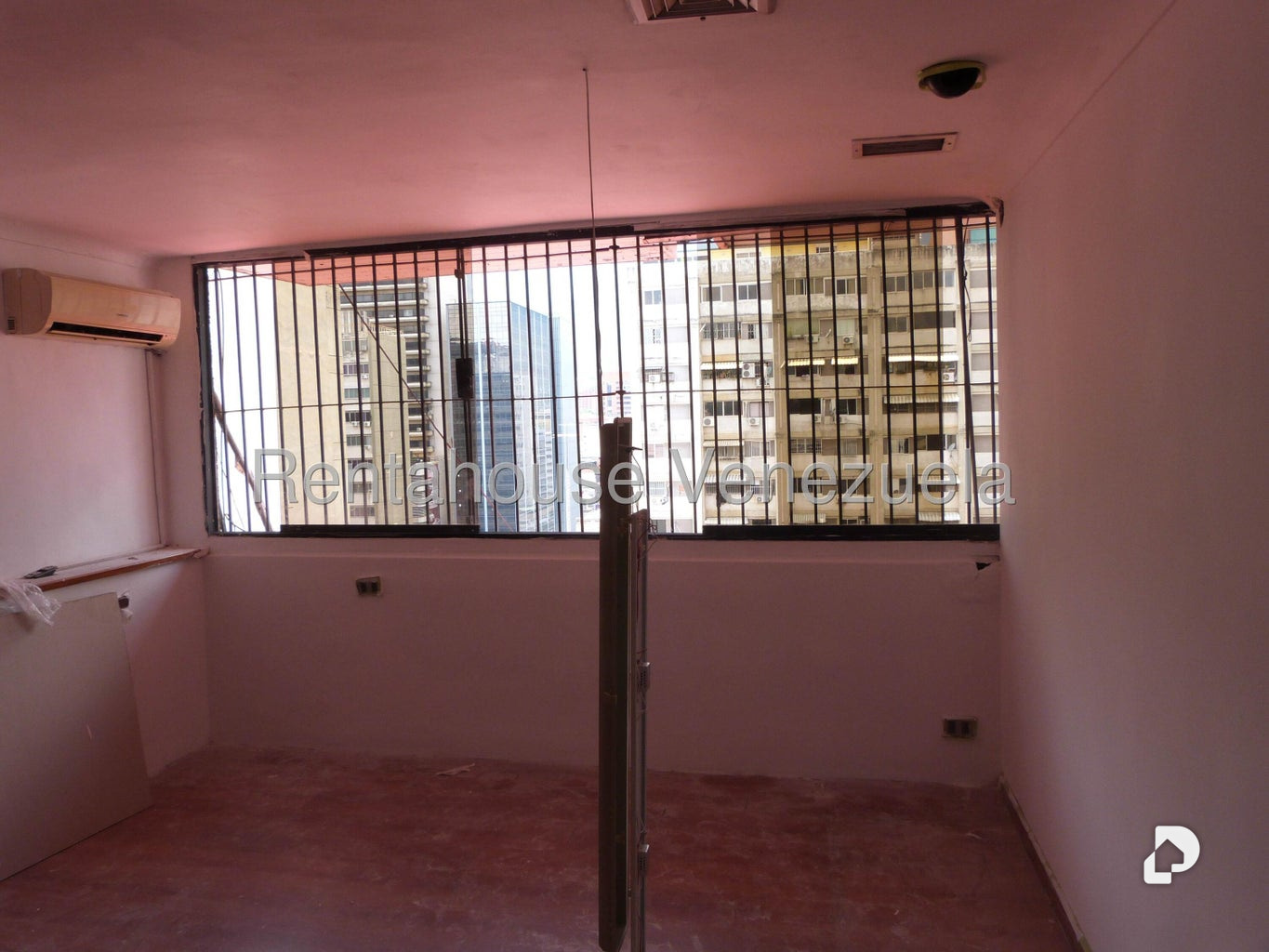 Oficina en Chacao, Caracas – 13