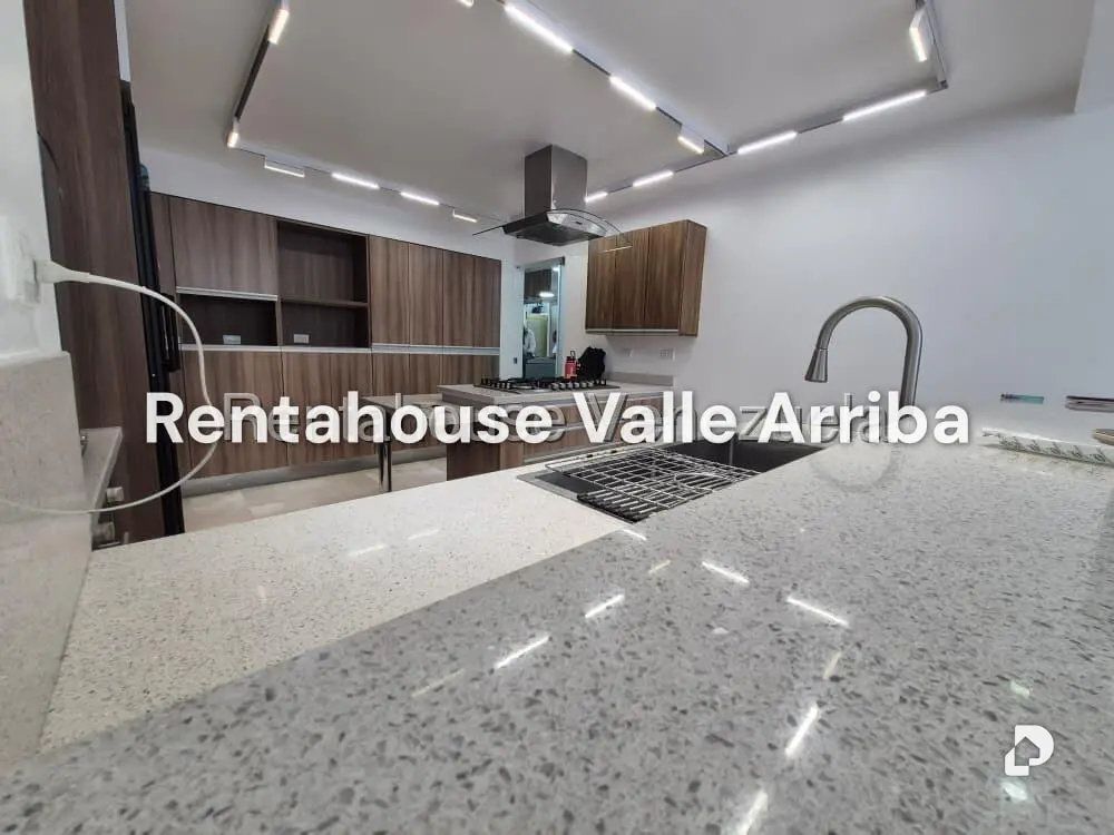 Apartamento en La Boyera, Caracas – 8