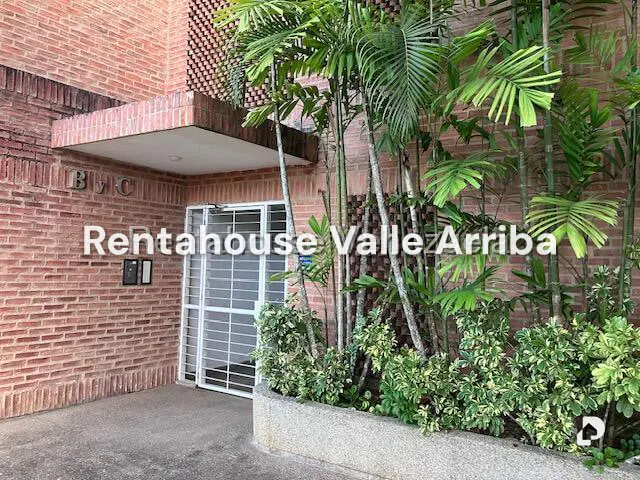 Apartamento en La Boyera, Caracas – 2