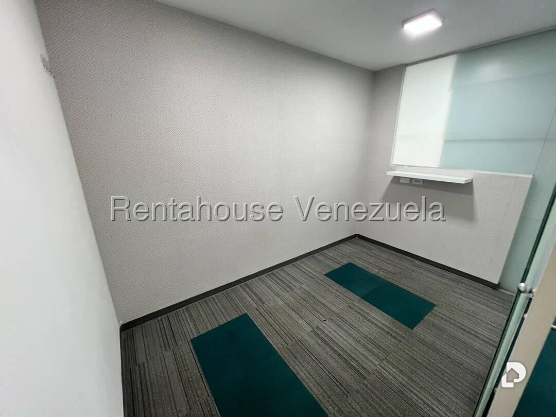 Oficina en El Recreo, Caracas – 6