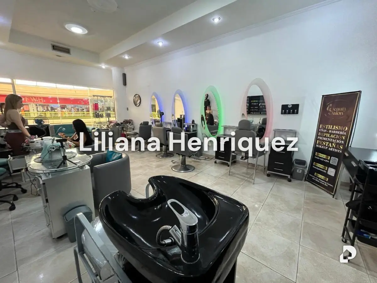 Local comercial en Parroquia Urbana San José, Valencia – 3