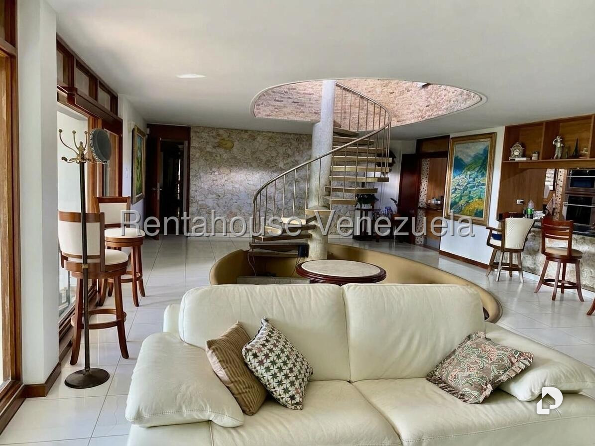 Casa en Lomas De La Trinidad, Caracas – 5