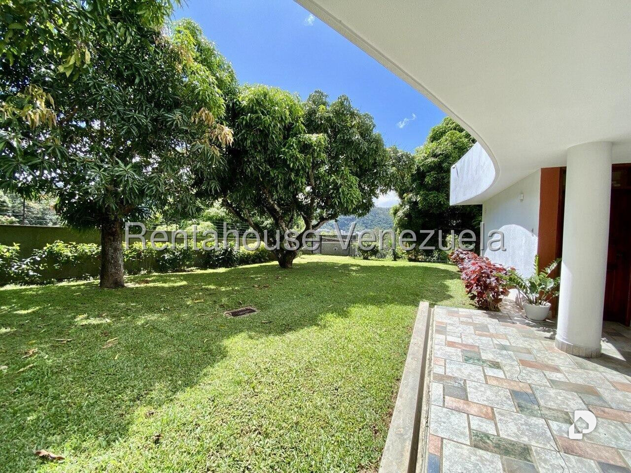 Casa en Lomas De La Trinidad, Caracas – 27