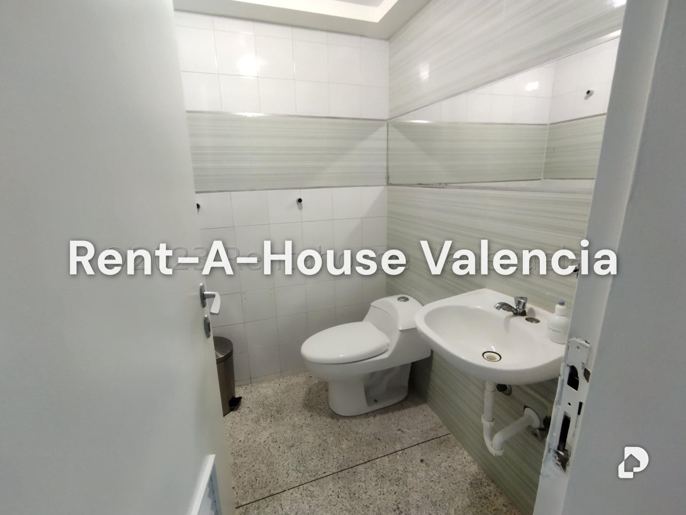 Local comercial en Los Colorados, Valencia – 24