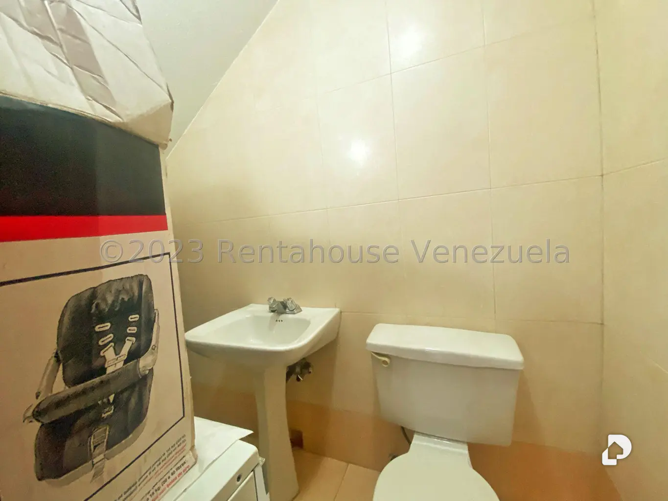 Casa en Miranda, Caracas – 29