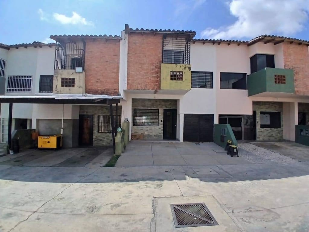 Townhouse en Naguanagua, Valencia - 1