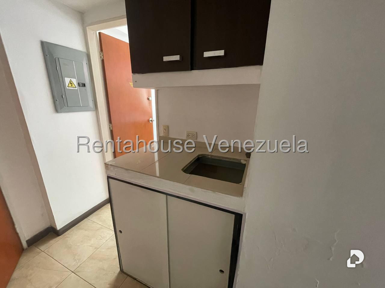 Oficina en El Rosal, Caracas – 10