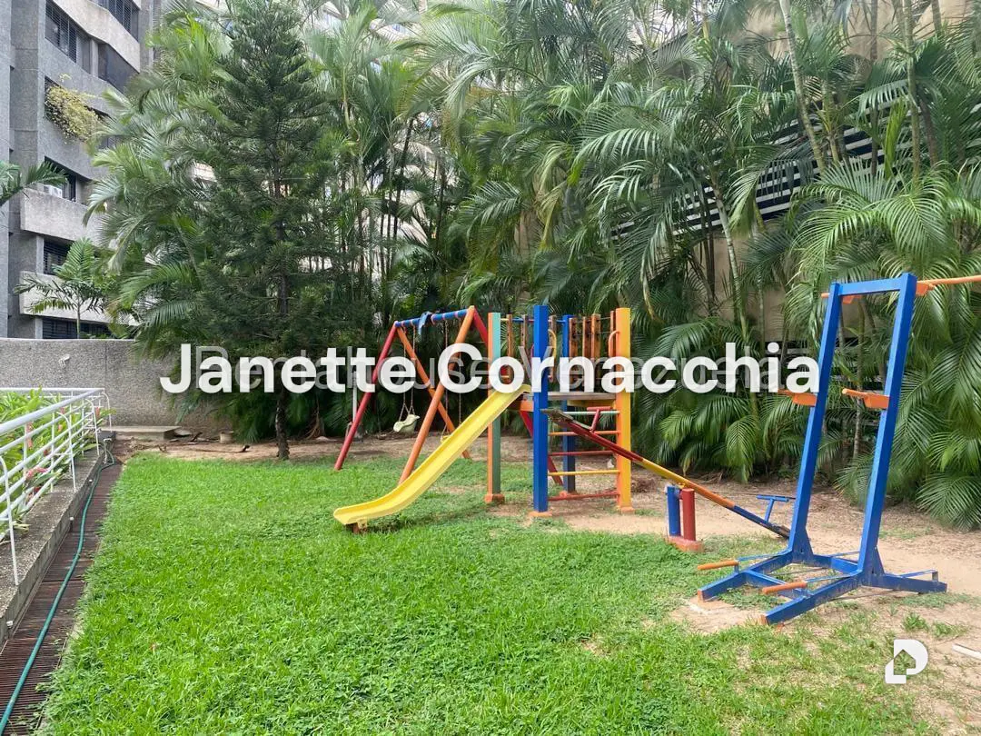 Apartamento en Bello Monte, Caracas – 23