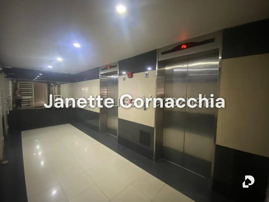Apartamento en Bello Monte, Caracas – 2